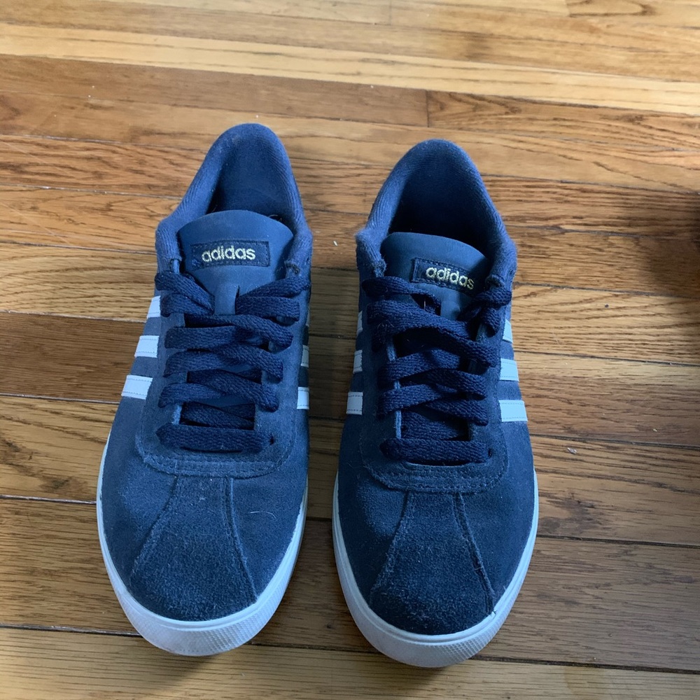 Women’s adidas suede shoe